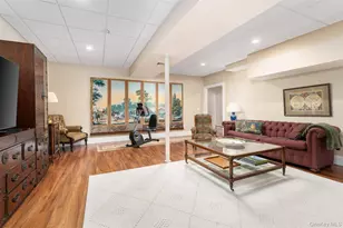 170 Breese Ln, Southampton, NY 11968 - Photo 30