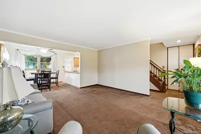 947 White Birch Lane, Wantagh, NY 11793 - Photo 6