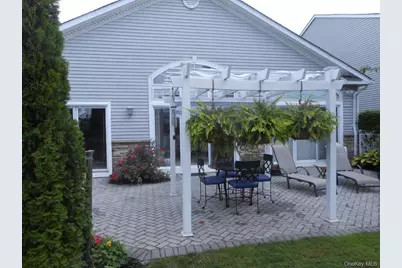173 Hamlet Drive, Mount Sinai, NY 11766 - Photo 24