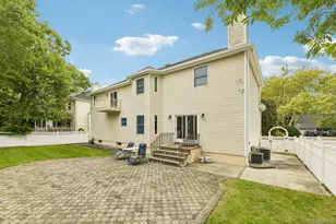 2175 Helene Ave, Merrick, NY 11566 - Photo 38