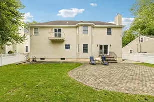2175 Helene Ave, Merrick, NY 11566 - Photo 36