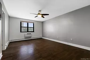 1085 Warburton Ave, Yonkers, NY 10701 - Photo 10