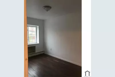 3969 Carpenter Avenue, Bronx, NY 10466 - Photo 6