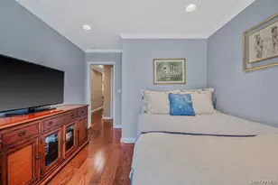 1130 Savoy Dr, Melville, NY 11747 - Photo 24