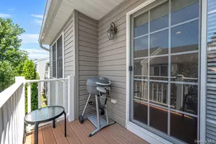 1130 Savoy Dr, Melville, NY 11747 - Photo 26