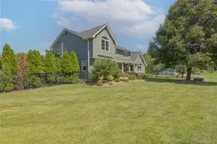 51 Marycrest Rd, West Nyack, NY 10994 - Photo 2