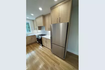 118 Willow Street, Roslyn Heights, NY 11577 - Photo 16