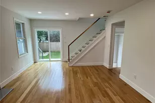118 Willow St, Roslyn Heights, NY 11577 - Photo 8