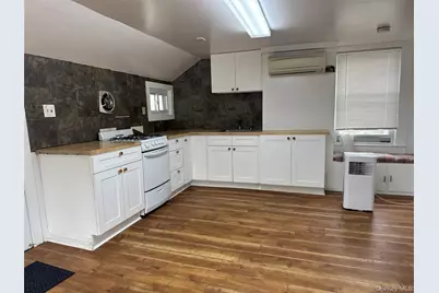 34 Hoffman Street #3, Poughkeepsie, NY 12601 - Photo 2