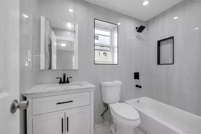 13740 234th Street, Rosedale, NY 11422 - Photo 20