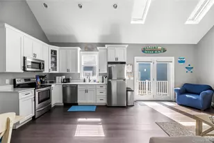 140 Bungalow Walk, Ocean Beach, NY 11770 - Photo 4