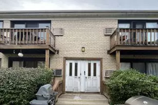 269 W Sneden Pl W, Spring Valley, NY 10977 - Photo 2