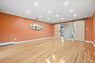 47 Royal Way, Manhasset Hills, NY 11040 - Photo 16