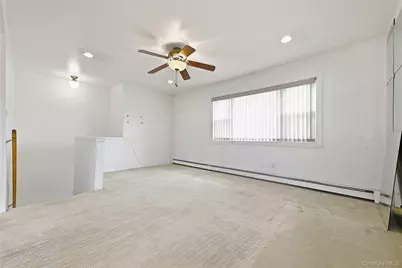 75 Harding Place, Freeport, NY 11520 - Photo 6