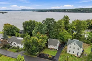 149 Hoyt St, Port Ewen, NY 12466 - Photo 2