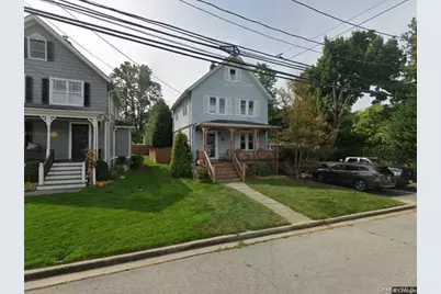 19 Willow Place, Oyster Bay, NY 11771 - Photo 2