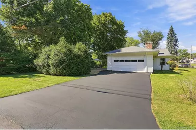 32 Elm Street, Ellenville, NY 12428 - Photo 6