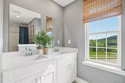142 Pine Ridge Road, Tuxedo Park, NY 10987 - Photo 18