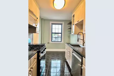 68-36 Burns #D3, Forest Hills, NY 11375 - Photo 12