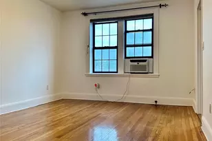 68-36 Burns, Forest Hills, NY 11375 - Photo 6
