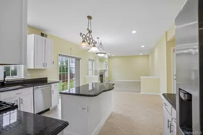2508 Constitution Way, New Windsor, NY 12553 - Photo 14