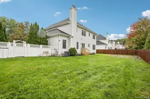 2508 Constitution Way, New Windsor, NY 12553 - Photo 46