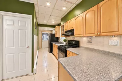 3293 Lucerne Street, Bronx, NY 10465 - Photo 10