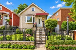 3293 Lucerne St, Bronx, NY 10465 - Photo 2