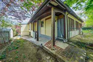 18 Houghton Blvd, Stony Brook, NY 11790 - Photo 8