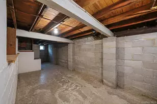 18 Houghton Blvd, Stony Brook, NY 11790 - Photo 26