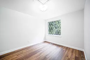 415 Clubhouse Ct, Coram, NY 11727 - Photo 14