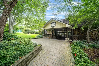 415 Clubhouse Court #51, Coram, NY 11727 - Photo 20
