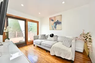 371 N Iowa Ave, Massapequa, NY 11758 - Photo 8