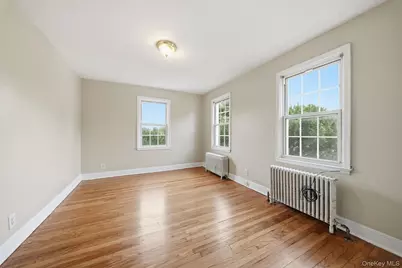 45 Tennyson Avenue, Westbury, NY 11590 - Photo 20