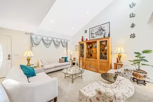 1524 N Monroe Ave, West Islip, NY 11795 - Photo 6