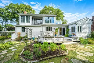 1524 N Monroe Ave, West Islip, NY 11795 - Photo 2