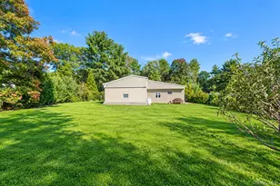 590 Canal Rd, Mount Sinai, NY 11766 - Photo 10