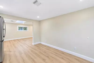 11 Tell Avenue, Deer Park, NY 11729 - Photo 12