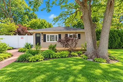 11 Tell Avenue, Deer Park, NY 11729 - Photo 4