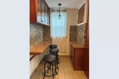 78-22 64th Lane, Glendale, NY 11385 - Photo 8