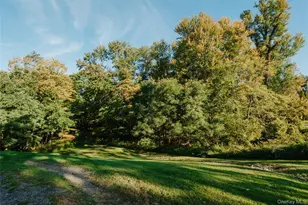 303 Old Stage Rd, Saugerties, NY 12477 - Photo 18