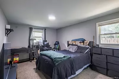 3 Elmwood Avenue, Selden, NY 11784 - Photo 10