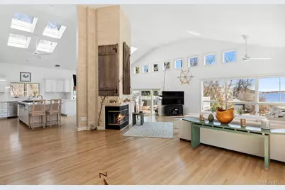 61 Factory Pond Road, Locust Valley, NY 11560 - Photo 6