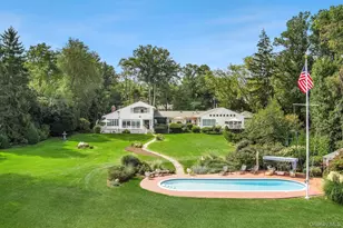 61 Factory Pond Rd, Locust Valley, NY 11560 - Photo 32