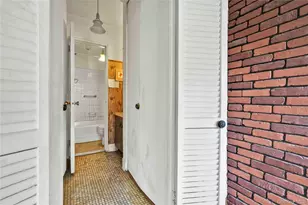 35-20 Leverich St, Jackson Heights, NY 11372 - Photo 10