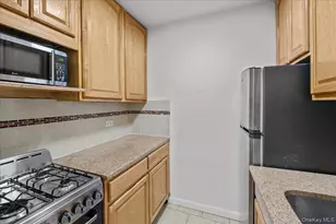 601 Kappock St, Bronx, NY 10463 - Photo 6