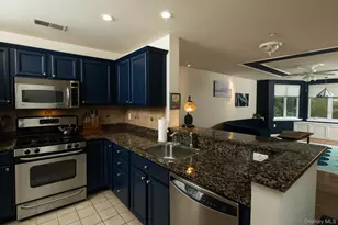 1204 Round Pointe Dr, Haverstraw, NY 10927 - Photo 6