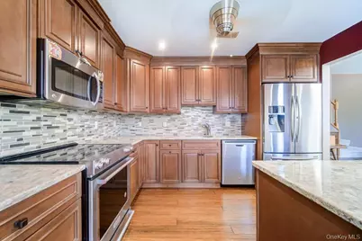 47 Deer Crossing Drive, Fishkill, NY 12524 - Photo 2