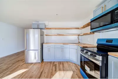 258 State Street #5, Hudson, NY 12534 - Photo 6