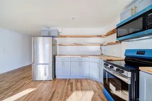 258 State St, Hudson, NY 12534 - Photo 6